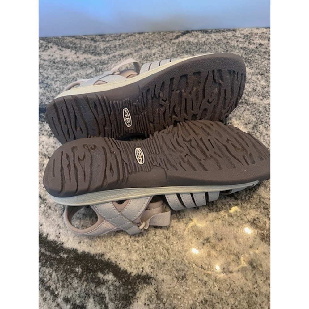 KEEN Rose Sandals Women Size 6 Brindle Shiitake Closed Toe Hiking Shoes Like New - Picture 6 of 9